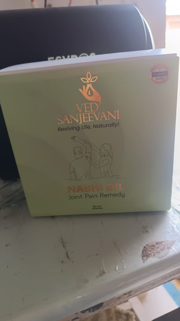 Ved Sanjeevani Nabhi Oil for Joint Pain Relief (30ML / 1 Pc) - Image 2