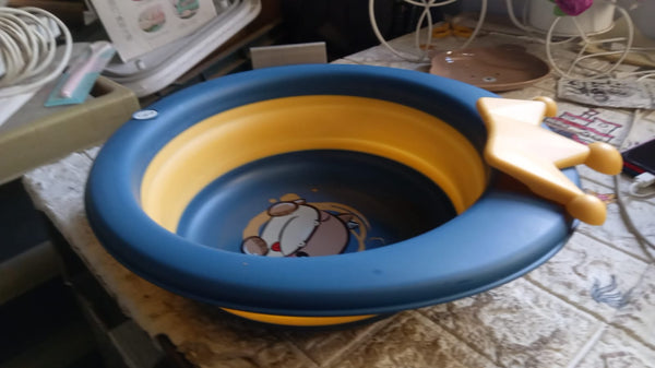 Cartoon Shape Wash Basin, Space Saving Multi Function Foldable Baby Wash basin Easy Clean Lightweight Thicken for Washing Face for Home (33x31 Cm / 1 pc) - Image 2