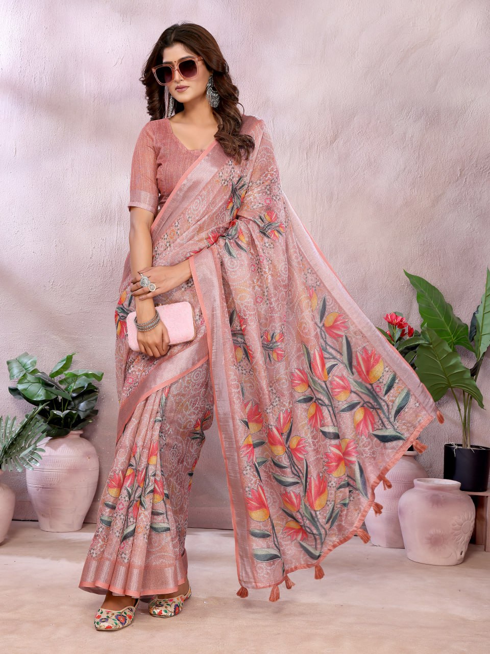 Peach Floral Print Linen Shimmer Saree - Image 6