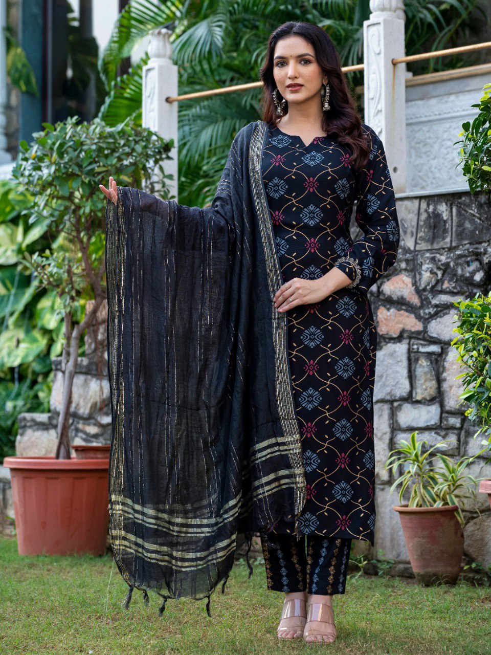 Fully Stiched Rayon Kurti Pant Dupatta - Image 3