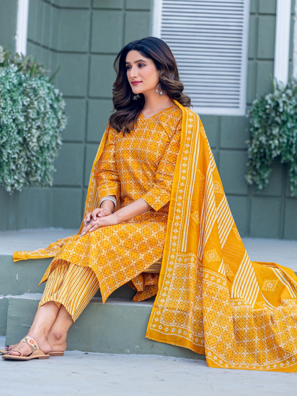 Fully Stiched Cotton Kurti Pant Dupatta - Image 6