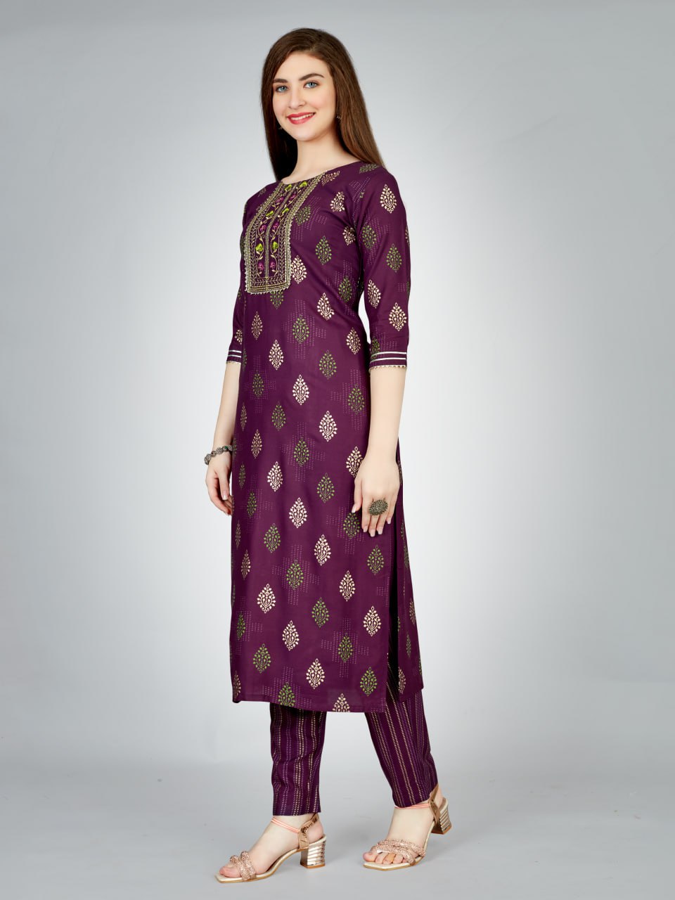 Fully Stiched Rayon 14 Kgs (Liva Approved) Kurti & Pant - Image 3
