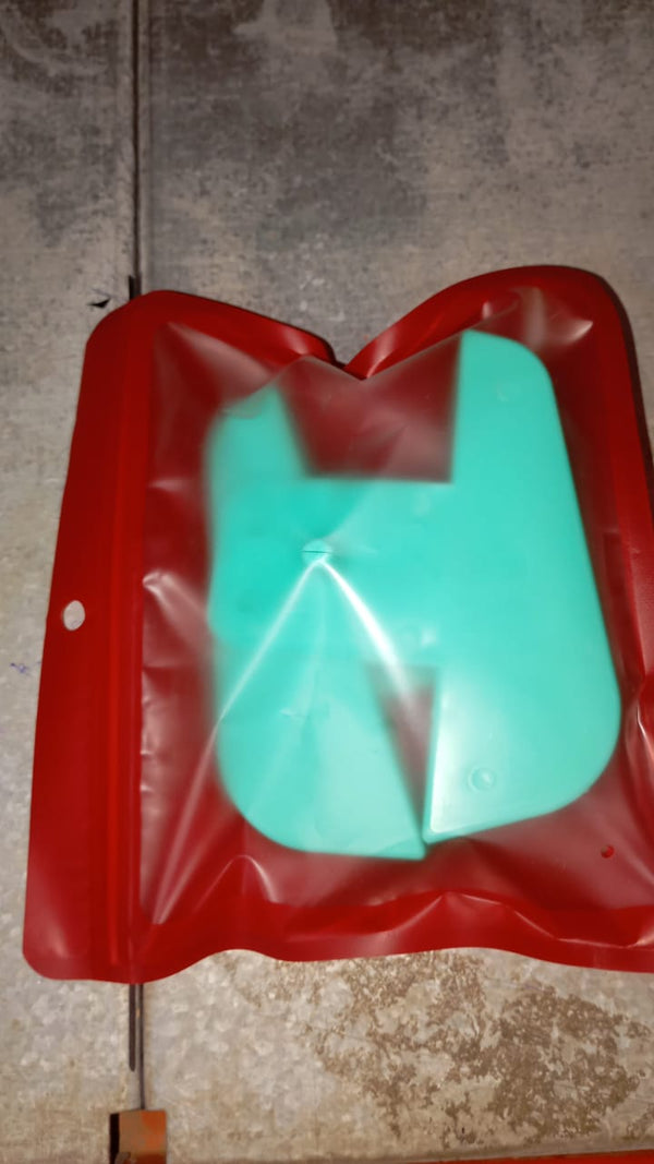 Plastic Secure Mobile Phone Charging Stand Holder (2 Pc / Mix Color) - Image 2